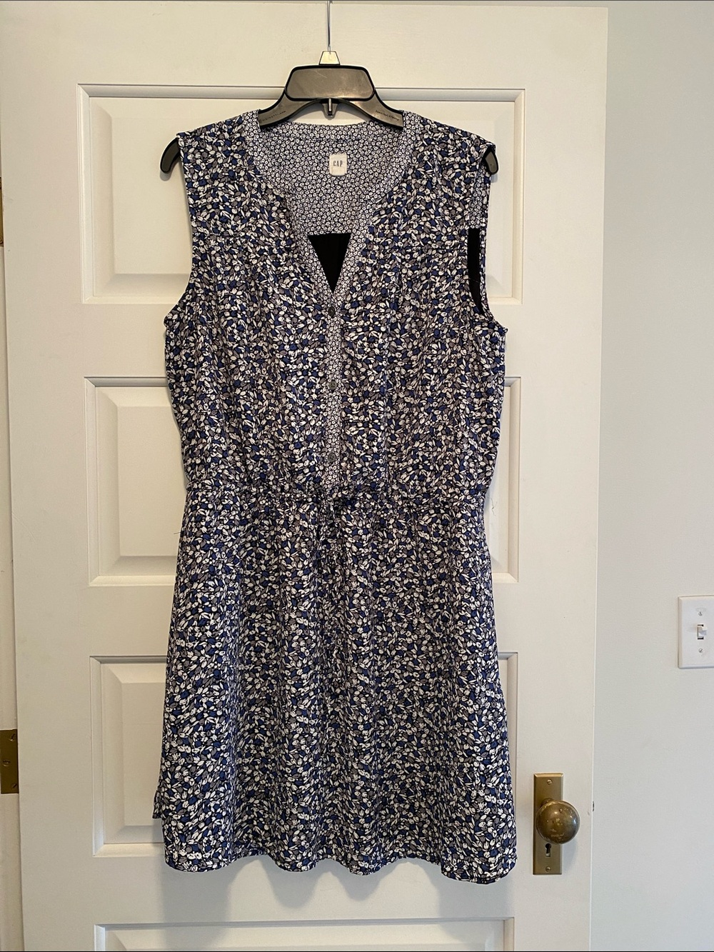 GAP sleeveless dress